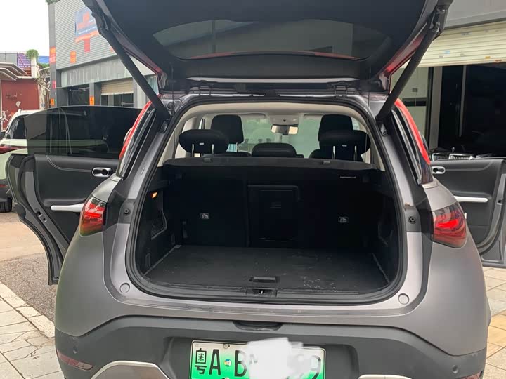 Фото 9 - Smart #1