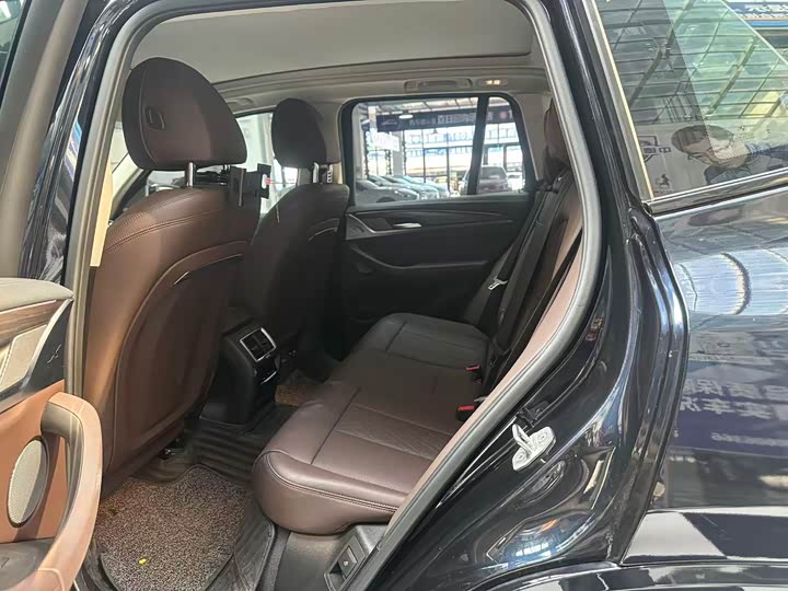 Фото 14 - BMW X3