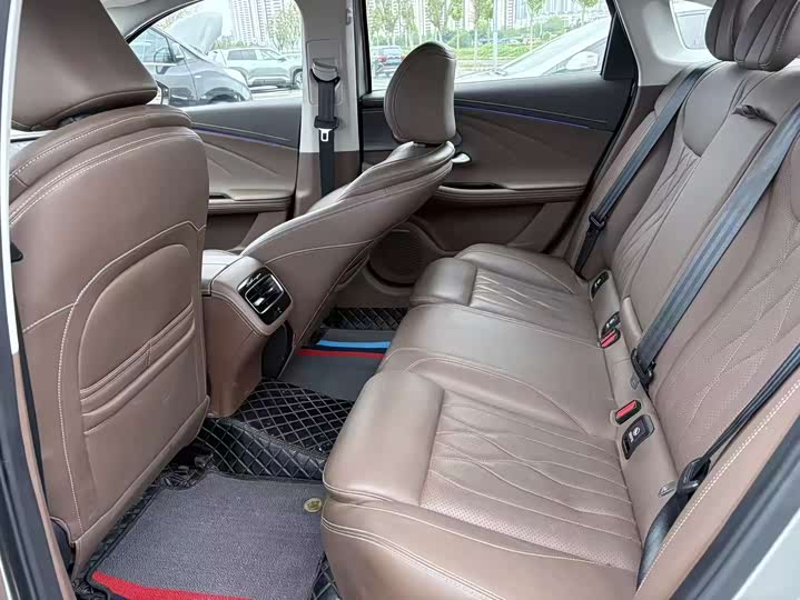 Фото 8 - Chery Arrizo 8