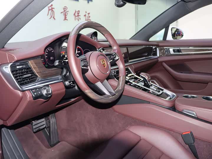 Фото 6 - Porsche Panamera