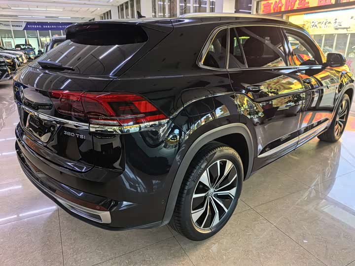 Фото 3 - Volkswagen Teramont X