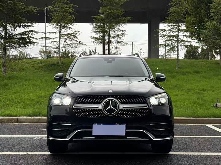 Фото 2 - Mercedes-Benz GLE-Class