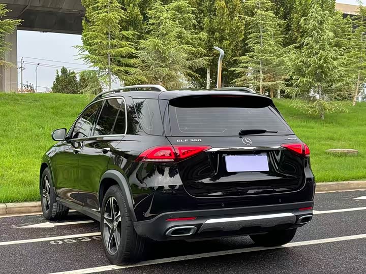 Фото 8 - Mercedes-Benz GLE-Class