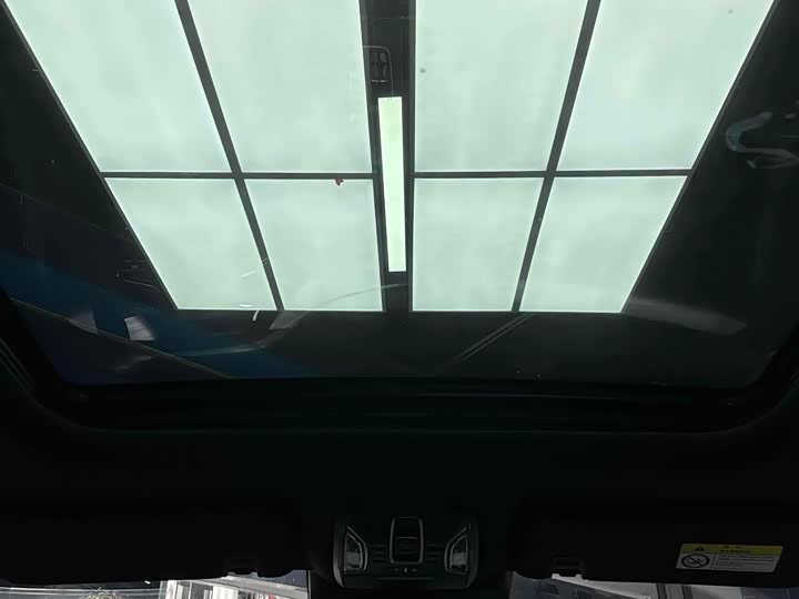 Фото 18 - GAC Trumpchi GS8