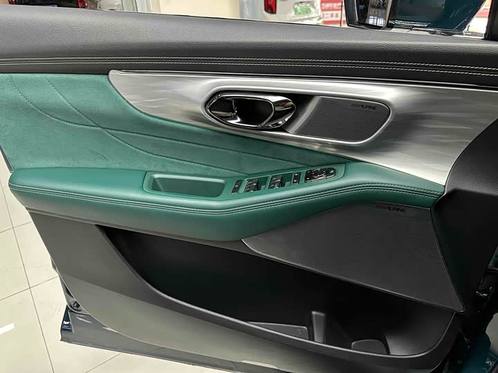 Фото 19 - GAC Trumpchi GS8