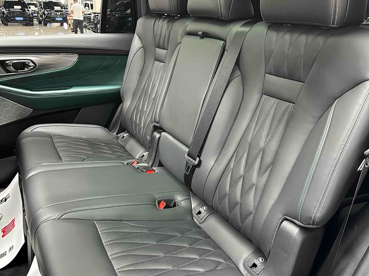 Фото 29 - GAC Trumpchi GS8