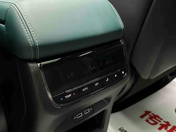 Фото 33 - GAC Trumpchi GS8