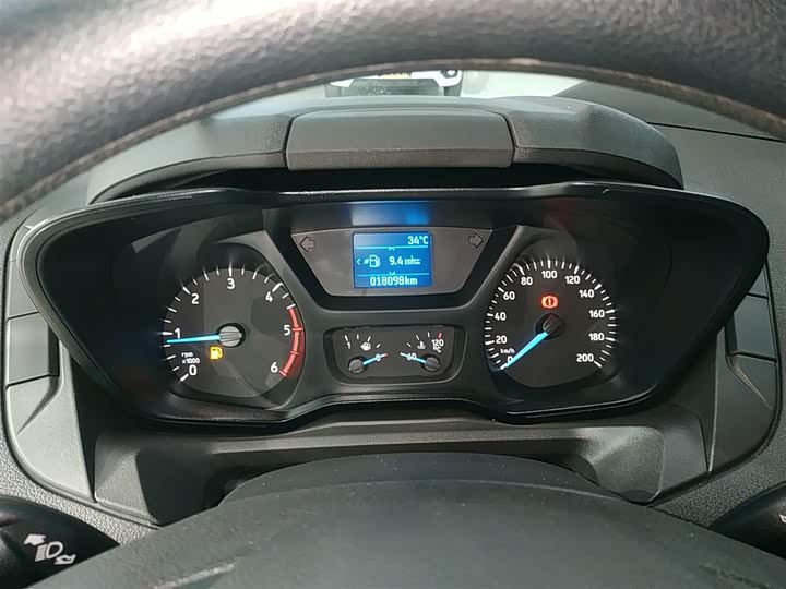 Фото 12 - Ford Transit