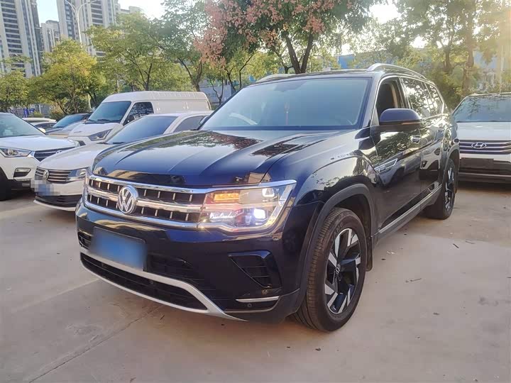 Фото 1 - Volkswagen Teramont Pro
