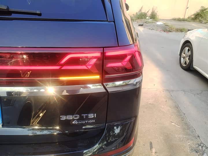 Фото 8 - Volkswagen Teramont Pro