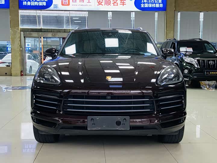 Фото 1 - Porsche Cayenne