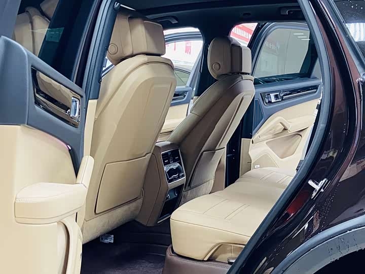 Фото 8 - Porsche Cayenne