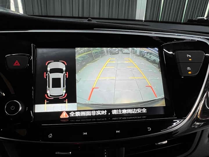 Фото 11 - Buick Envision Plus