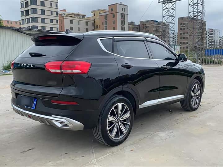 Фото 6 - Haval H6