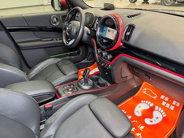 Фото 12 - Mini Countryman JCW