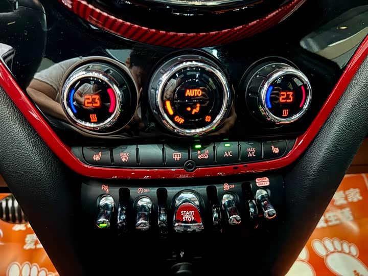 Фото 19 - Mini Countryman JCW