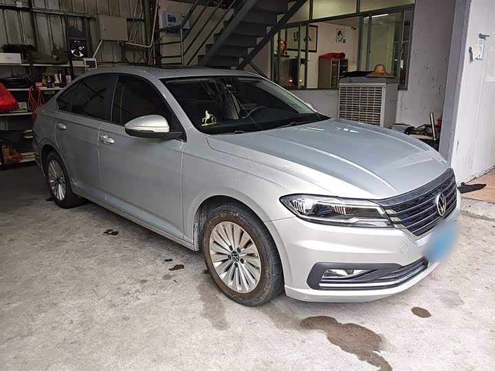 Фото 4 - Volkswagen Lavida