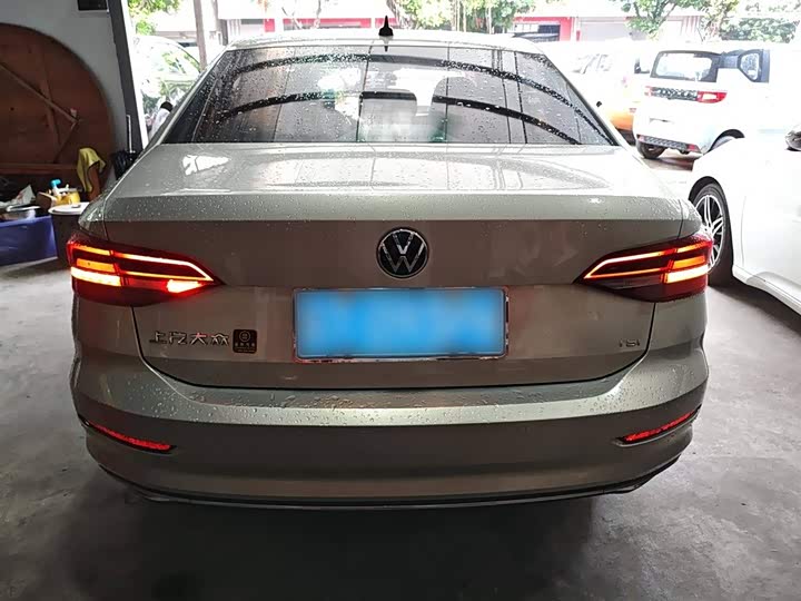 Фото 6 - Volkswagen Lavida