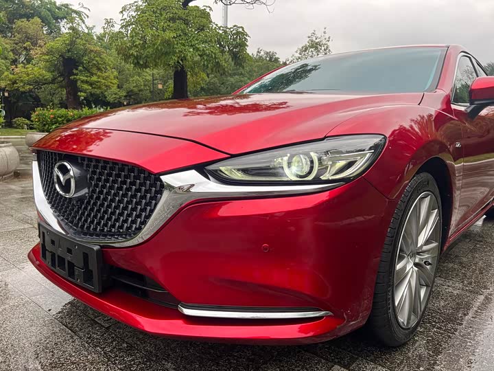 Фото 16 - Mazda Atenza