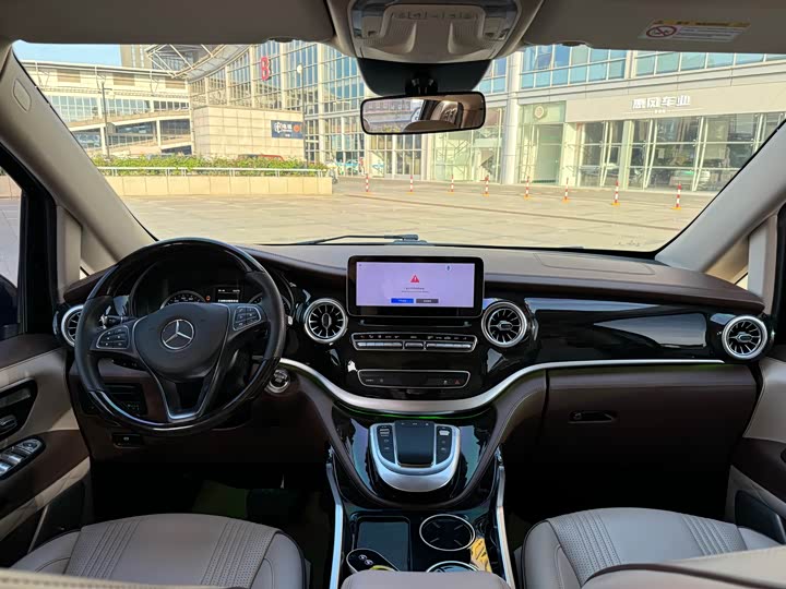 Фото 10 - Mercedes-Benz Vito