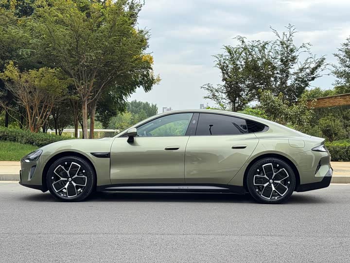 Фото 7 - Xiaomi SU7