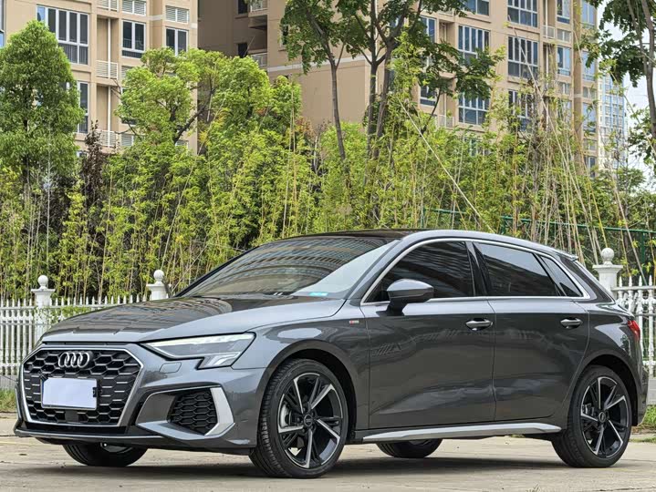 Фото 1 - Audi A3