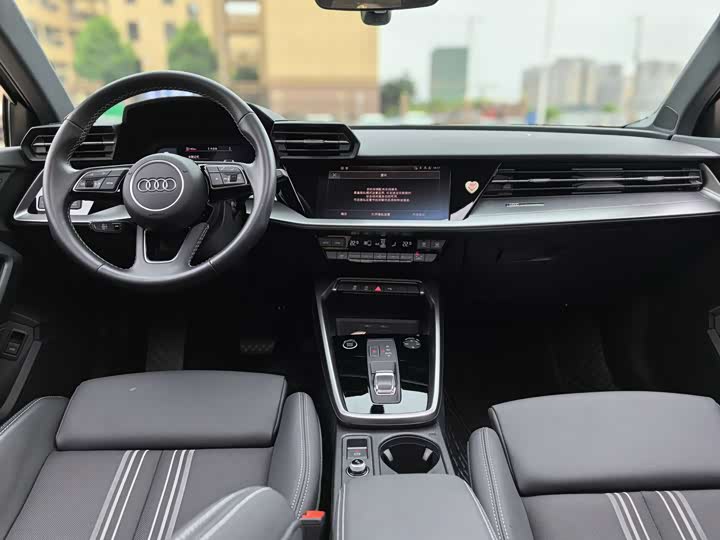 Фото 10 - Audi A3