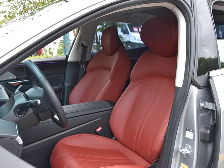 Фото 9 - XPeng P7