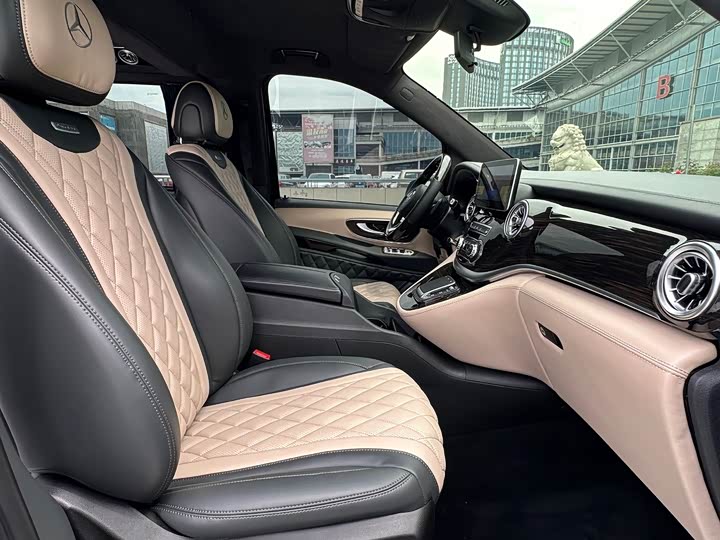 Фото 13 - Mercedes-Benz Vito