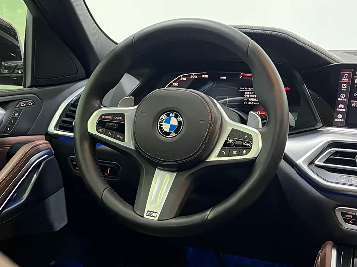 Фото 12 - BMW X6