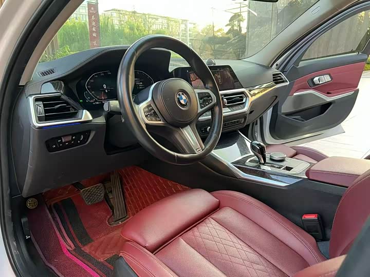 Фото 4 - BMW 3 Series