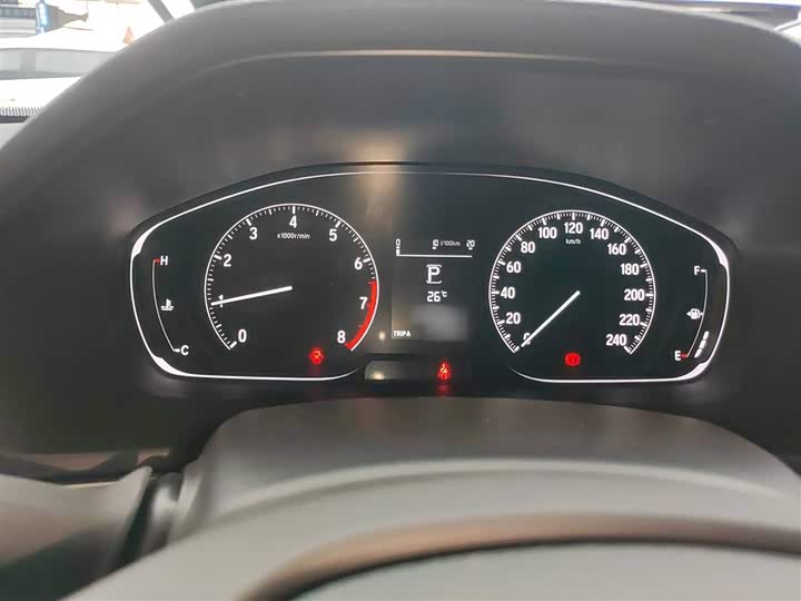 Фото 4 - Honda Accord