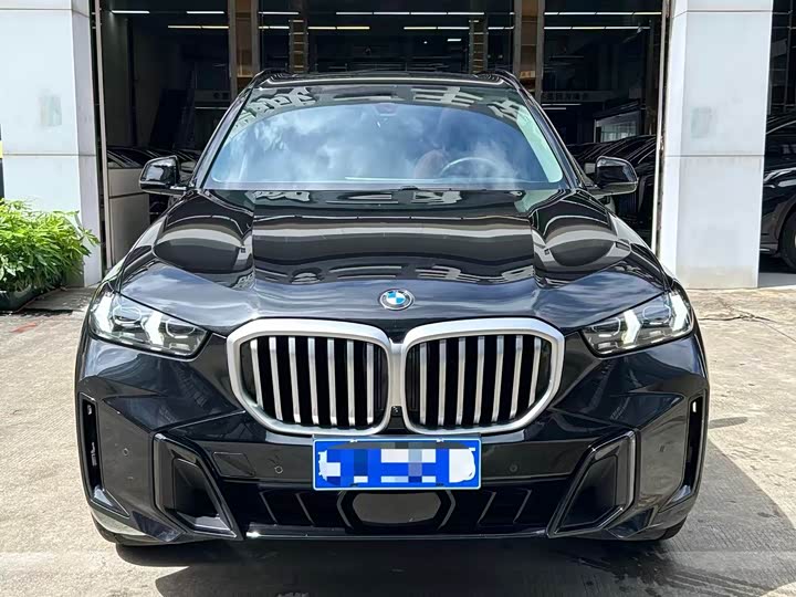 Фото 2 - BMW X5