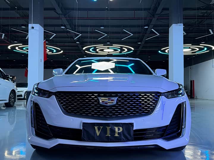 Фото 2 - Cadillac CT5