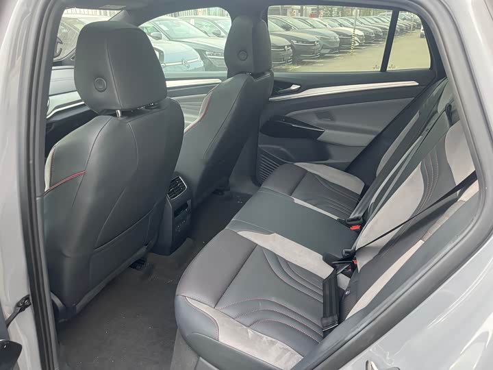 Фото 5 - Volkswagen ID.4 Crozz