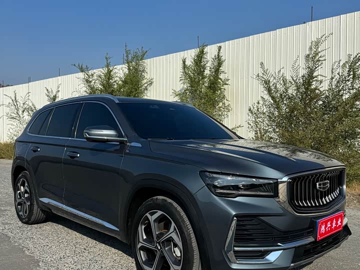 Фото 3 - Geely Monjaro