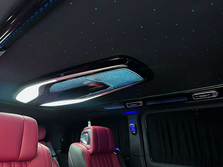 Фото 10 - Mercedes-Benz Vito