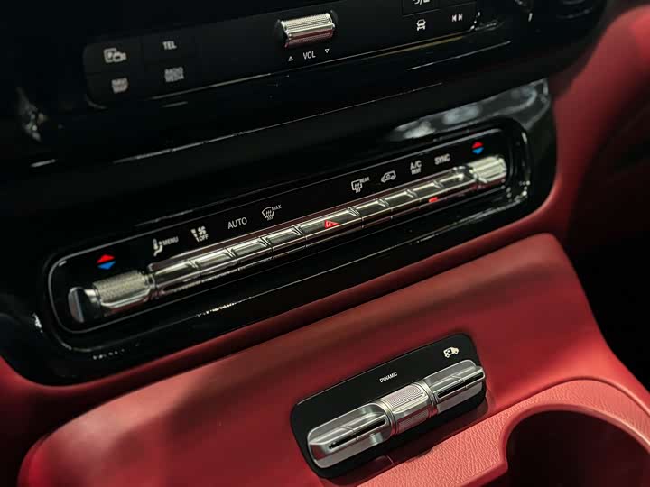 Фото 16 - Mercedes-Benz Vito