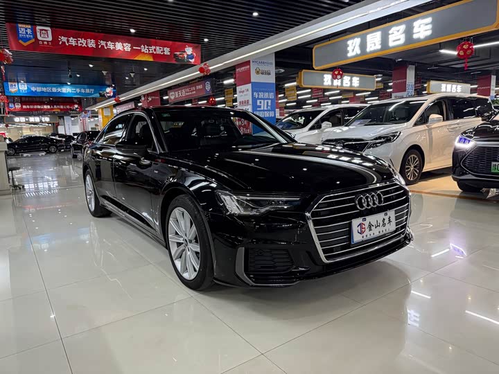 Фото 3 - Audi A6L