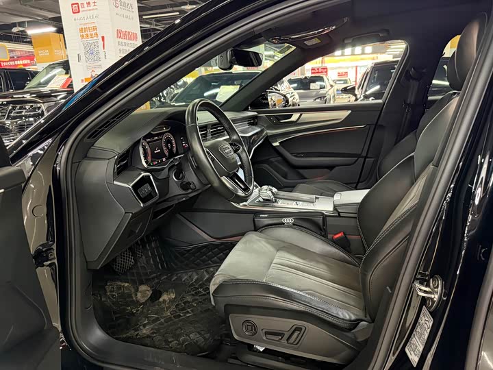 Фото 6 - Audi A6L