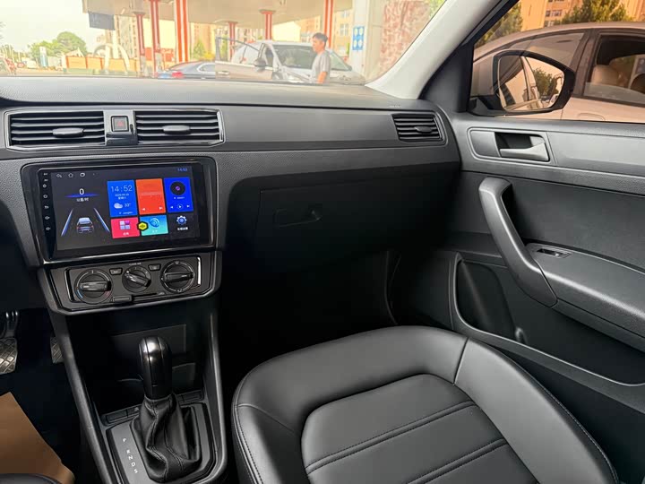 Фото 11 - Volkswagen Santana