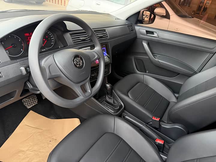 Фото 17 - Volkswagen Santana