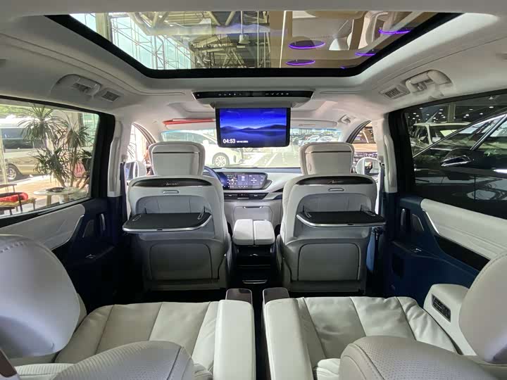 Фото 16 - Buick GL8 Century