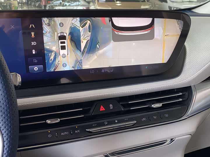 Фото 8 - Buick GL8 Century