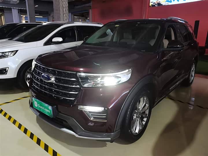 Фото 1 - Ford Explorer