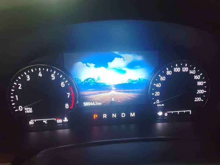 Фото 5 - Ford Explorer