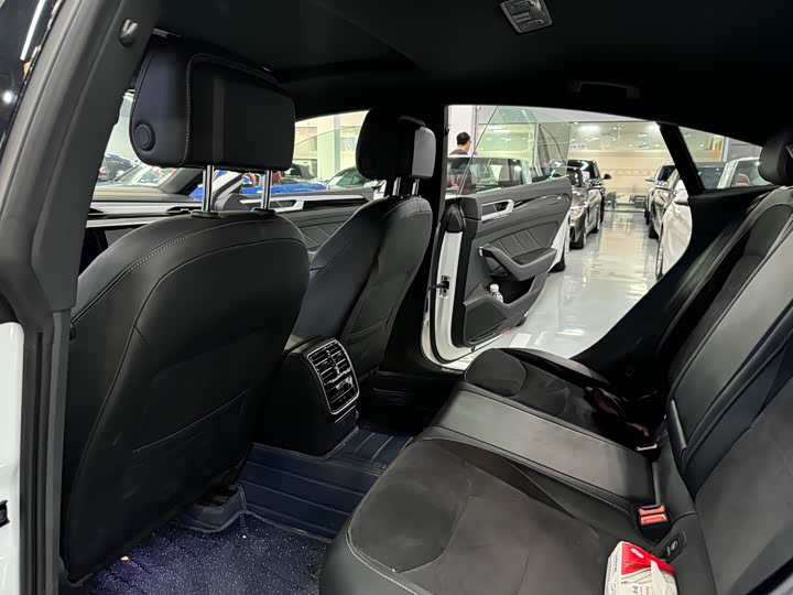 Фото 13 - Volkswagen CC