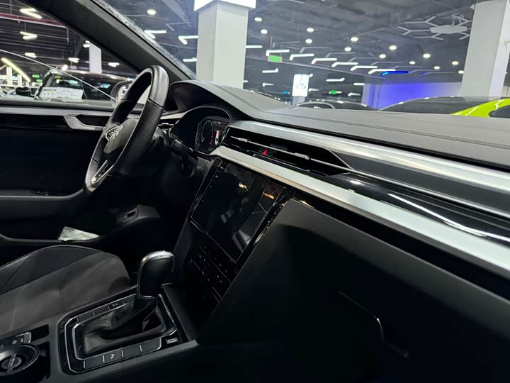 Фото 18 - Volkswagen CC