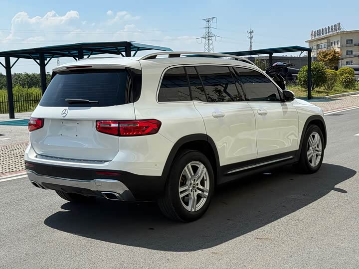 Фото 7 - Mercedes-Benz GLB-Class