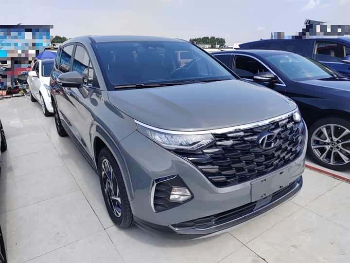 Фото 4 - Hyundai Custo